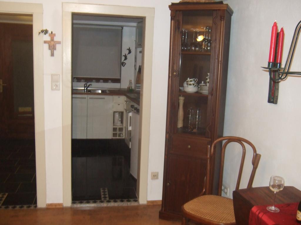 Kleines Winzerhaeuschen Bremm Quarto foto