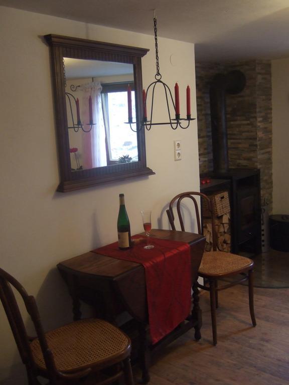 Kleines Winzerhaeuschen Bremm Quarto foto